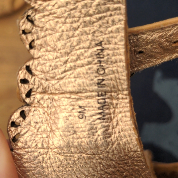 Miss Albright *Anthropologie* Peep Toe Block Heel Sandal Size 9 Tan - Picture 7 of 11